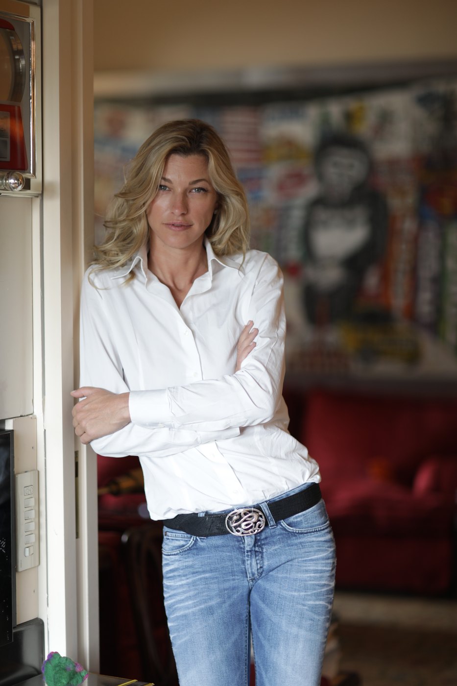 Nicole Junkerman, portrait, cities and books